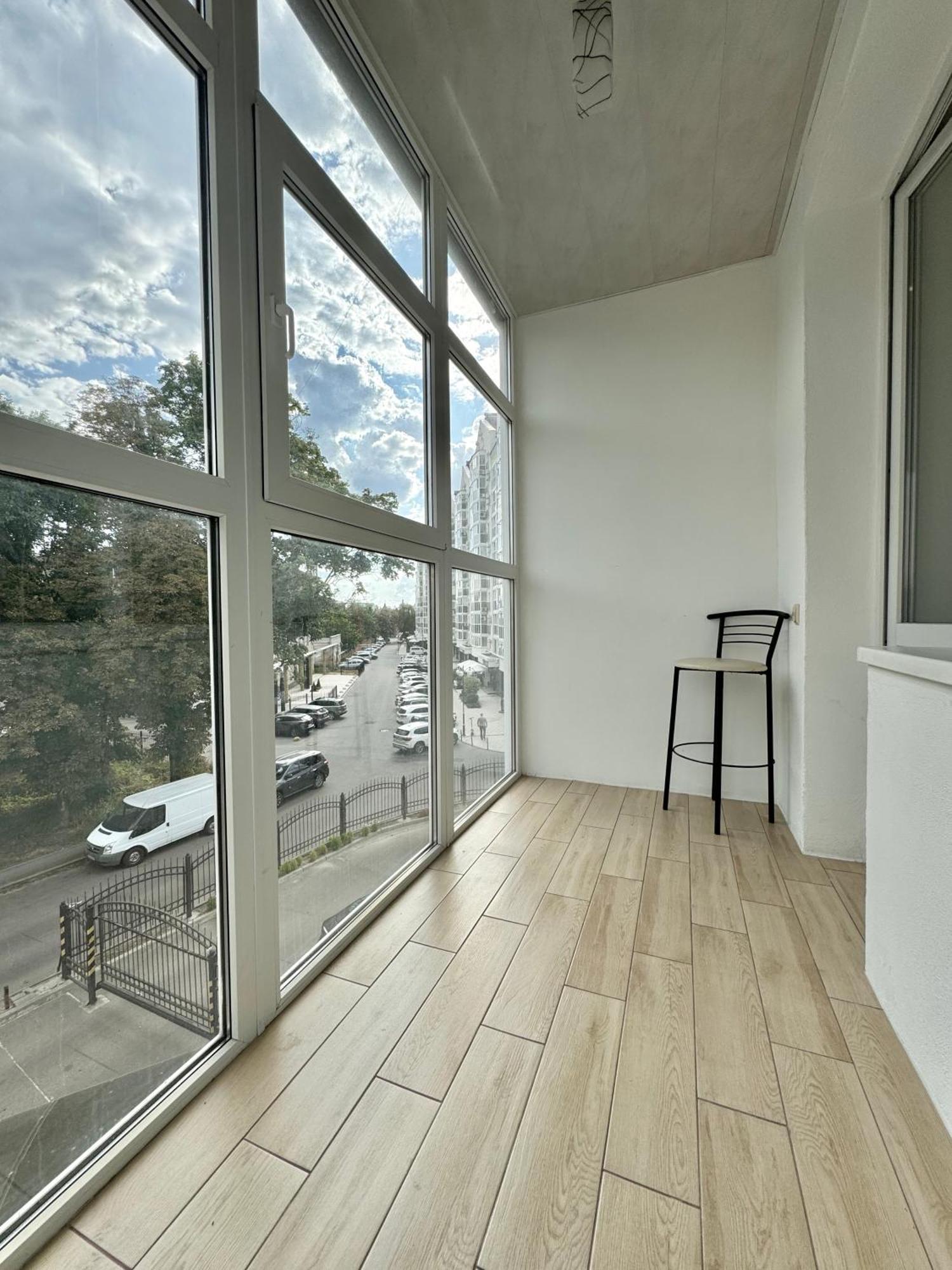 Apartpoltava: Spacious Comfort in Polтава's Heart Exterior photo